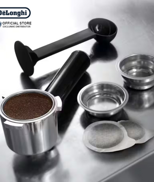 DeLonghi Manual Pump Espresso Maker - ECP35.31
