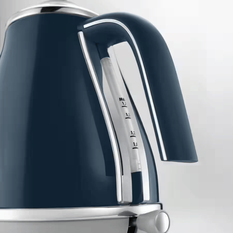 DeLonghi Icona Capitals Kettle London Blue 1.7L - KBOC2001.BL