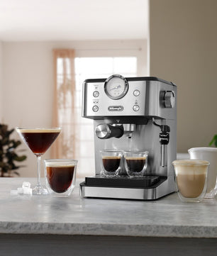 DeLonghi Linea Classic Manual Pump Espresso Coffee Machine EM450.M [NEW]